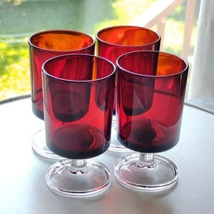 4 4 oz Luminarc Cavalier glasses ruby red